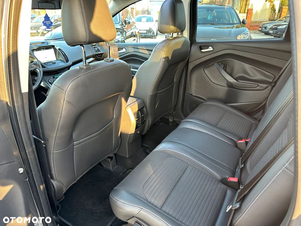 Ford Kuga 2.0 TDCi 4WD Titanium Plus - 17