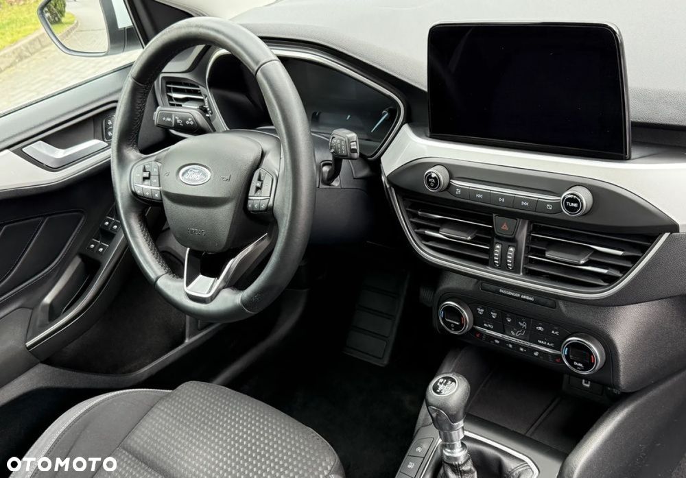 Ford Focus SW 1.5 EcoBlue S&S COOL&CONNECT - 29