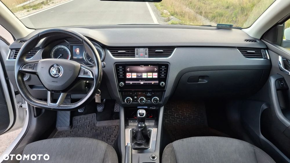 Skoda Octavia 1.6 TDI Ambition - 7
