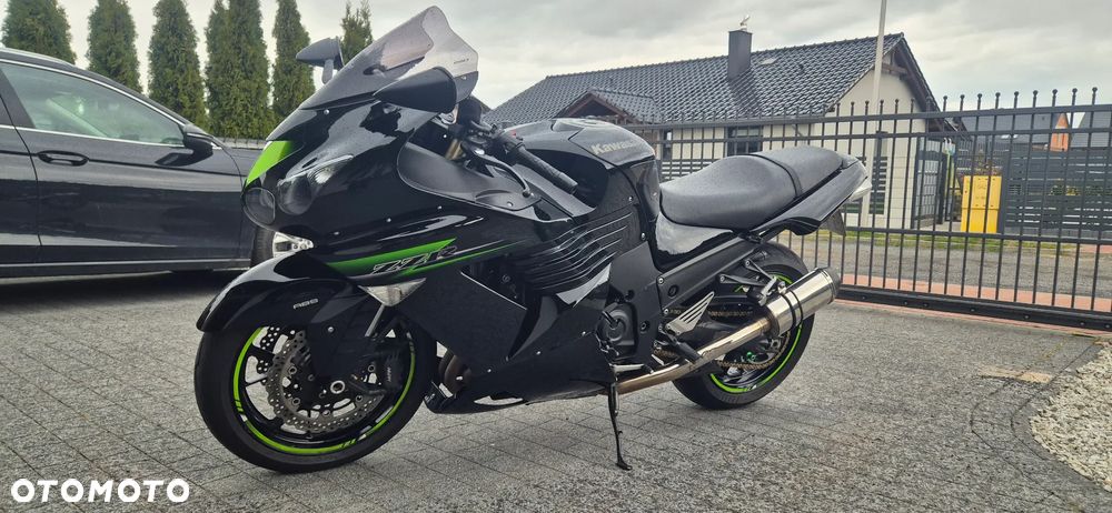 Kawasaki ZZR - 8