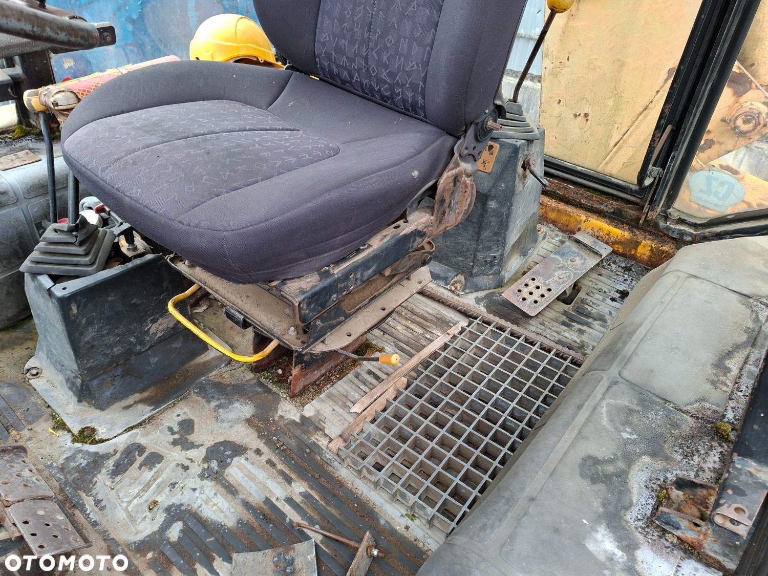 JCB 3Cx 4X4 - 12