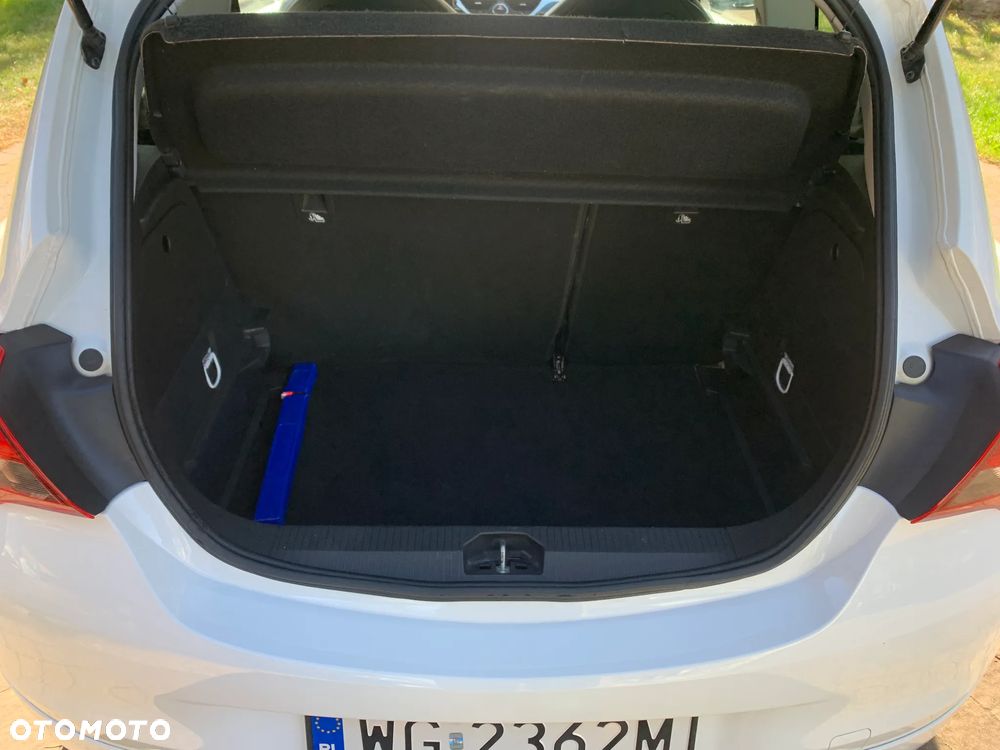 Opel Corsa 1.6 T OPC - 22