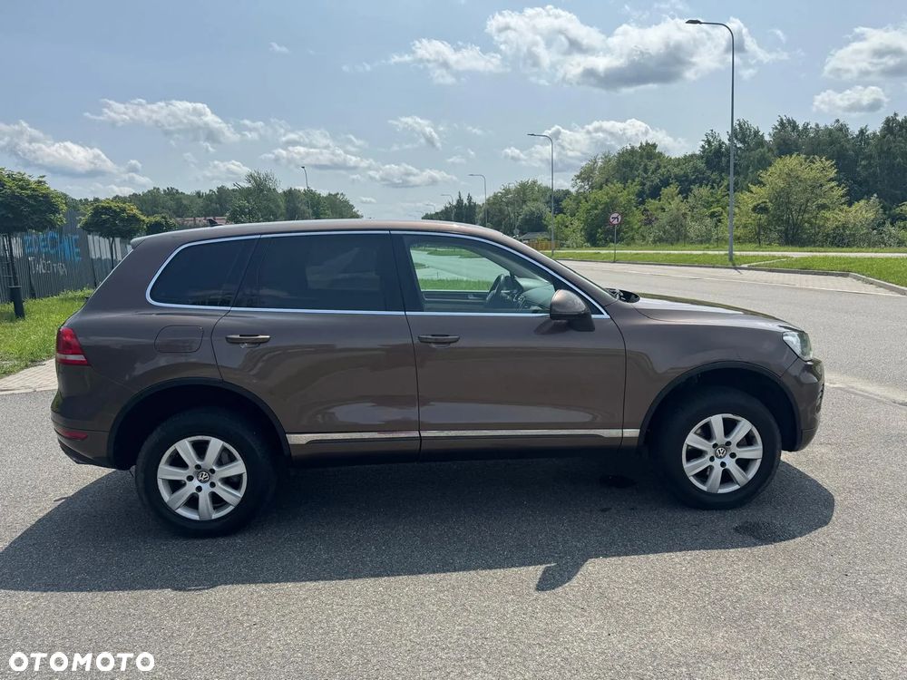 Volkswagen Touareg 3.0 V6 TDI BMT - 9