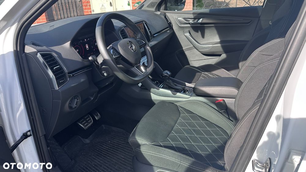 Skoda Karoq 2.0 TDI SCR 4x4 DSG Sportline - 16