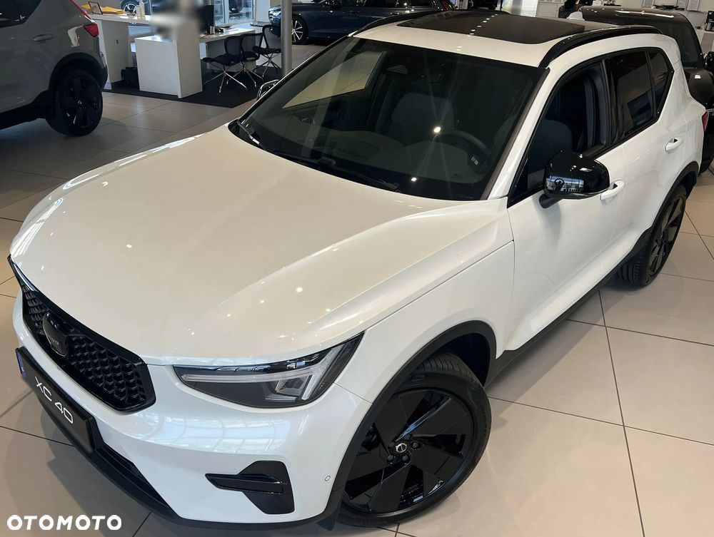 Volvo XC 40 B4 B AWD DKG Ultimate Dark - 10