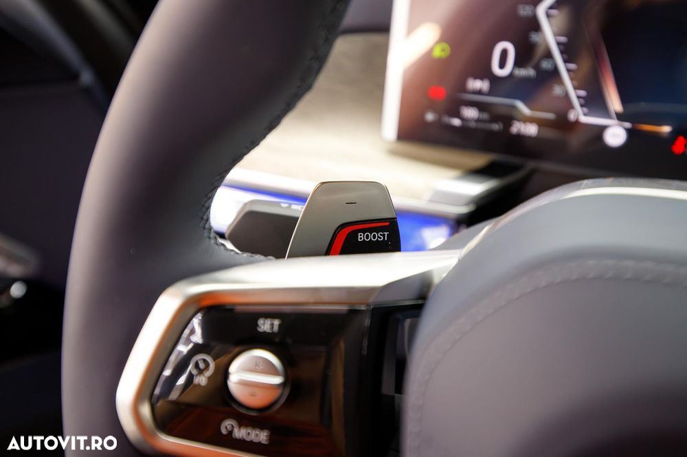 BMW Seria 7 - 27