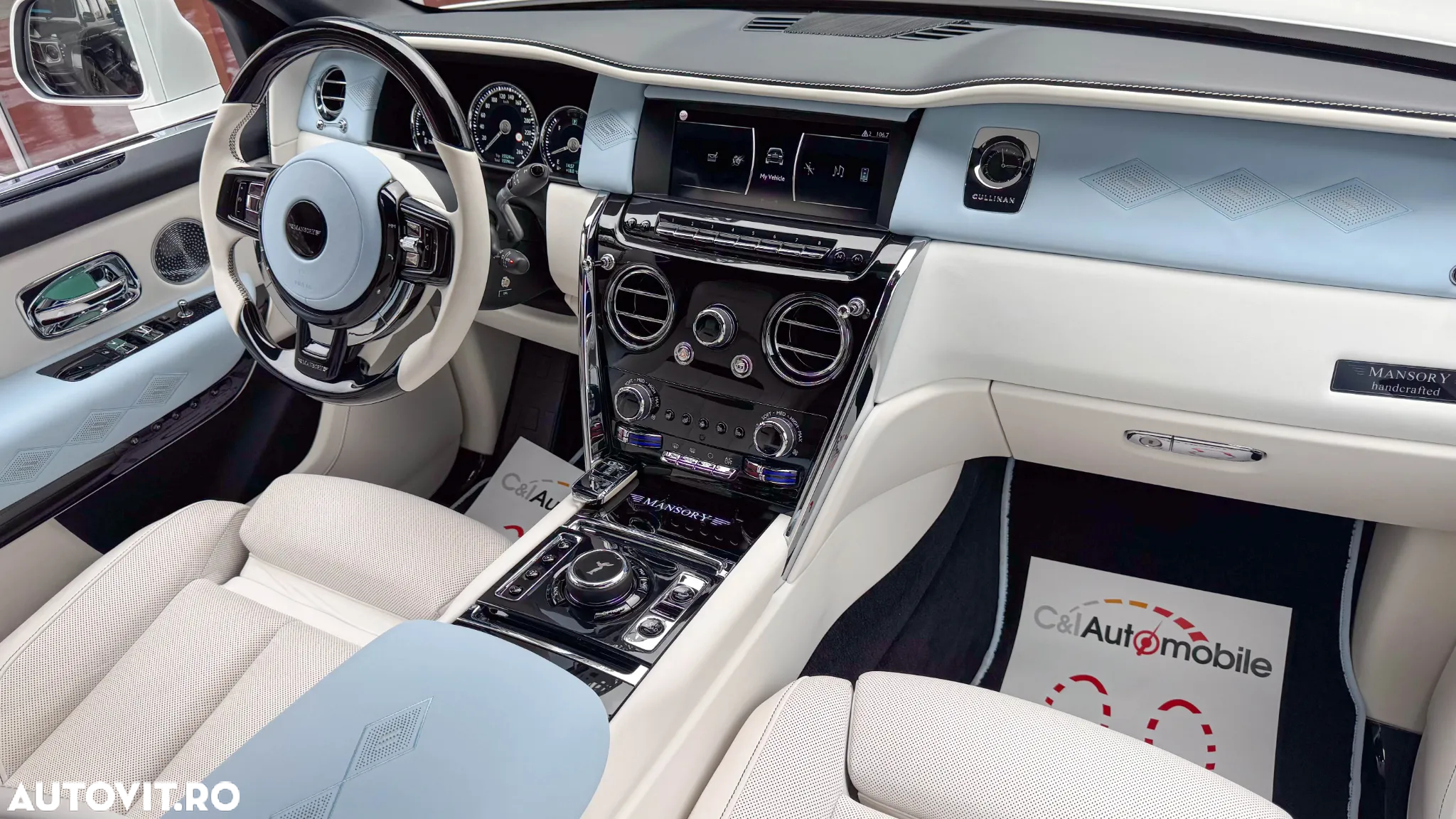 Rolls-Royce Cullinan Standard - 22