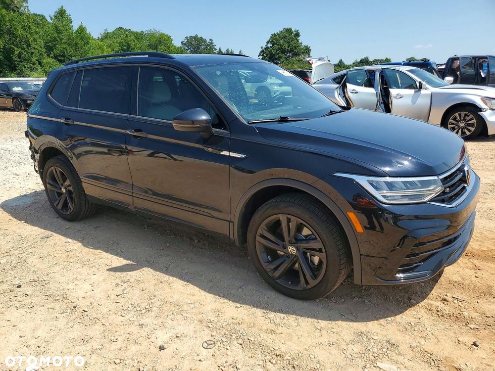 Volkswagen Tiguan - 3