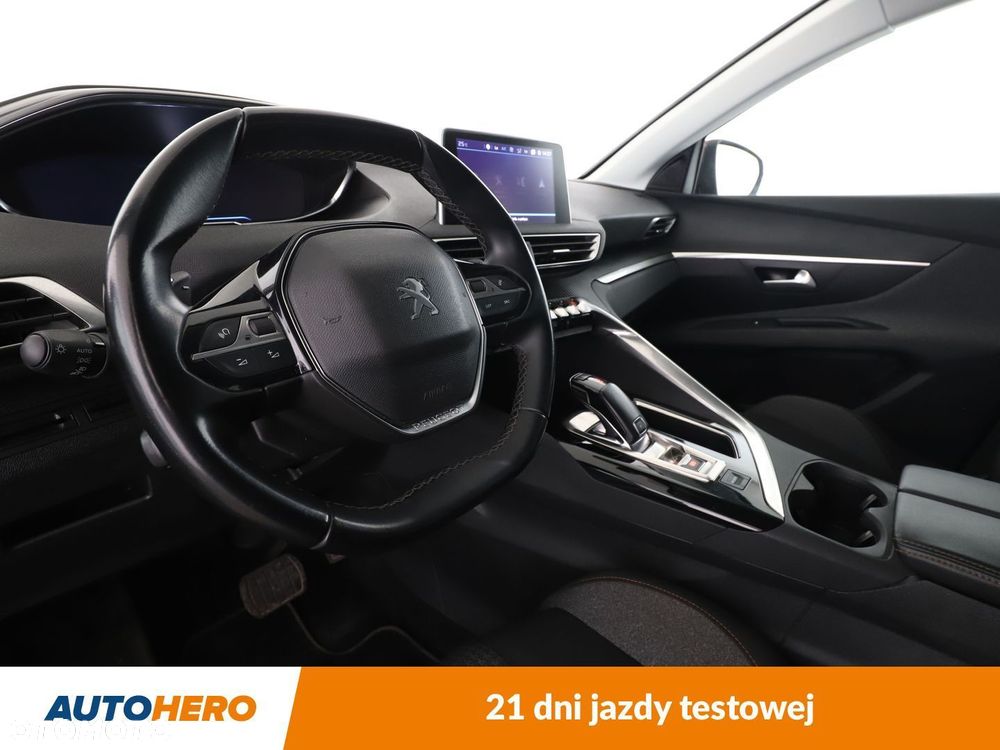 Peugeot 3008 - 11