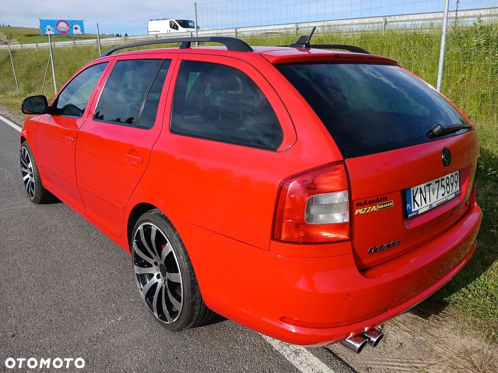 Skoda Octavia 2.0 TDI DPF RS DSG - 3