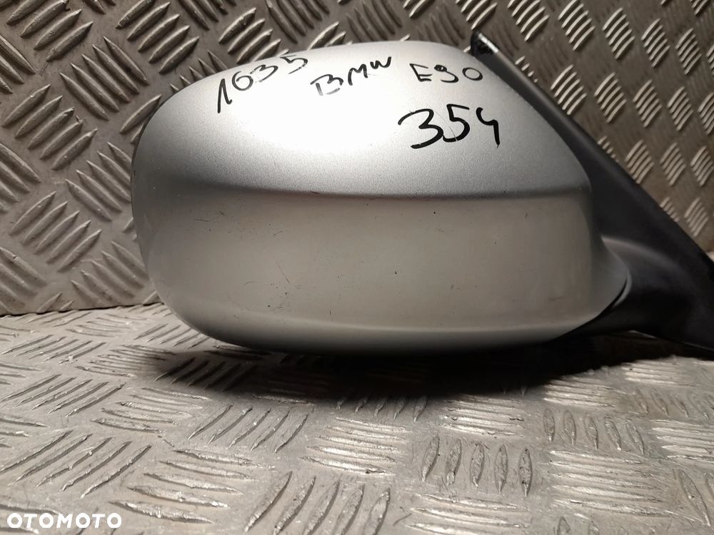 BMW E90 LUSTERKO PRAWE PRZEDNIE PRAWY PRZÓD KOLOR: 354 - 5