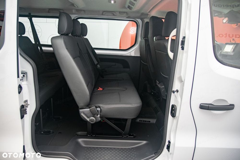 Renault Trafic Kombi L2H1 2.0 150KM - 27