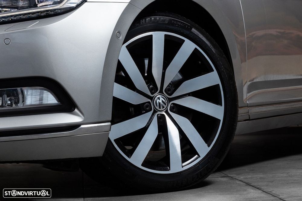 VW Passat Variant 2.0 TDi Highline DSG 4Motion - 7