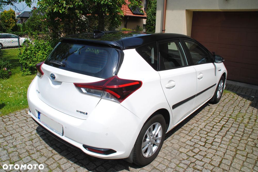Toyota Auris Hybrid 135 Freestyle - 10