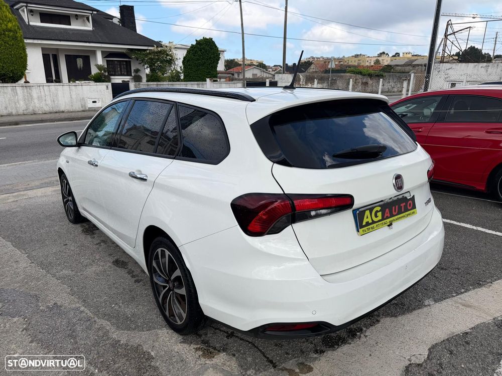 Fiat Tipo Station Wagon 1.3 M-Jet Lounge Tech - 5