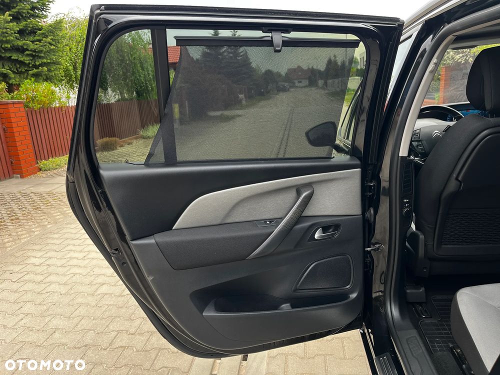 Citroën C4 Grand Picasso 1.6 THP Exclusive - 25