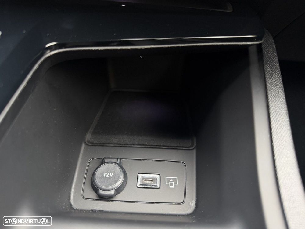 Peugeot 308 1.6 Hybrid Allure Pack e-EAT8 - 40