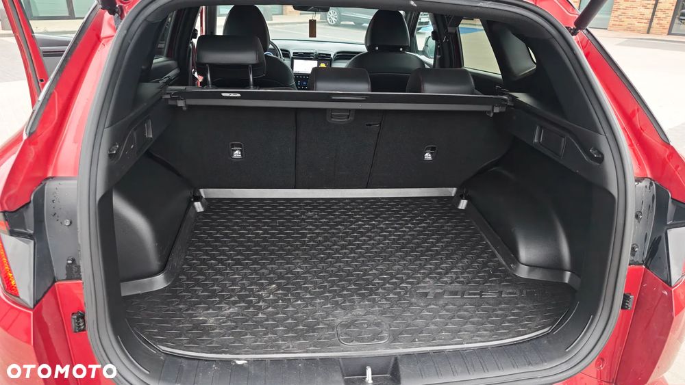 Hyundai Tucson 1.6 T-GDi HEV Executive 2WD - 18
