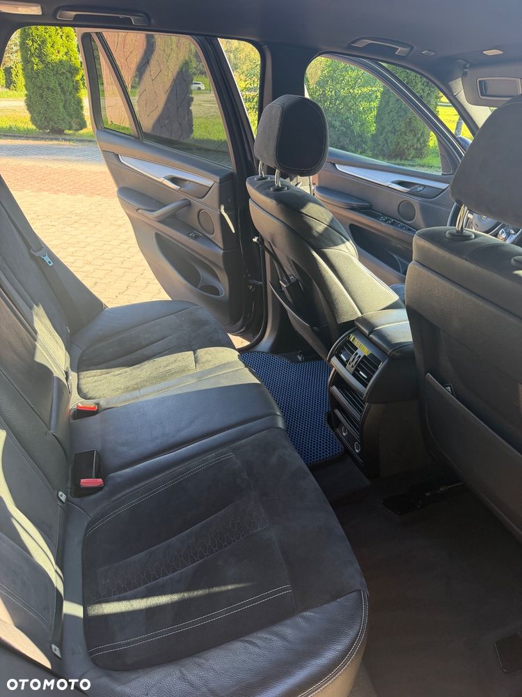 BMW X5 xDrive40d - 12