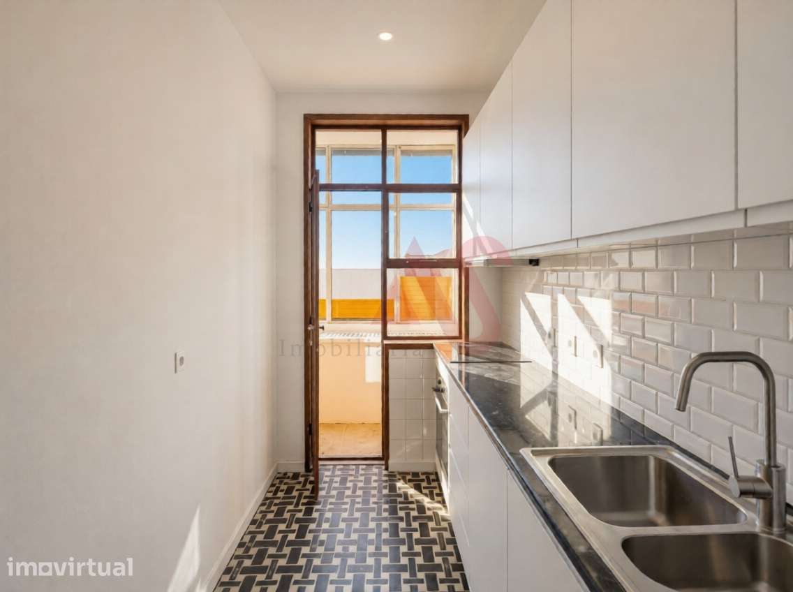 Apartamento T3 Totalmente Renovado em Paranhos, Porto - Grande imagem: 3/36