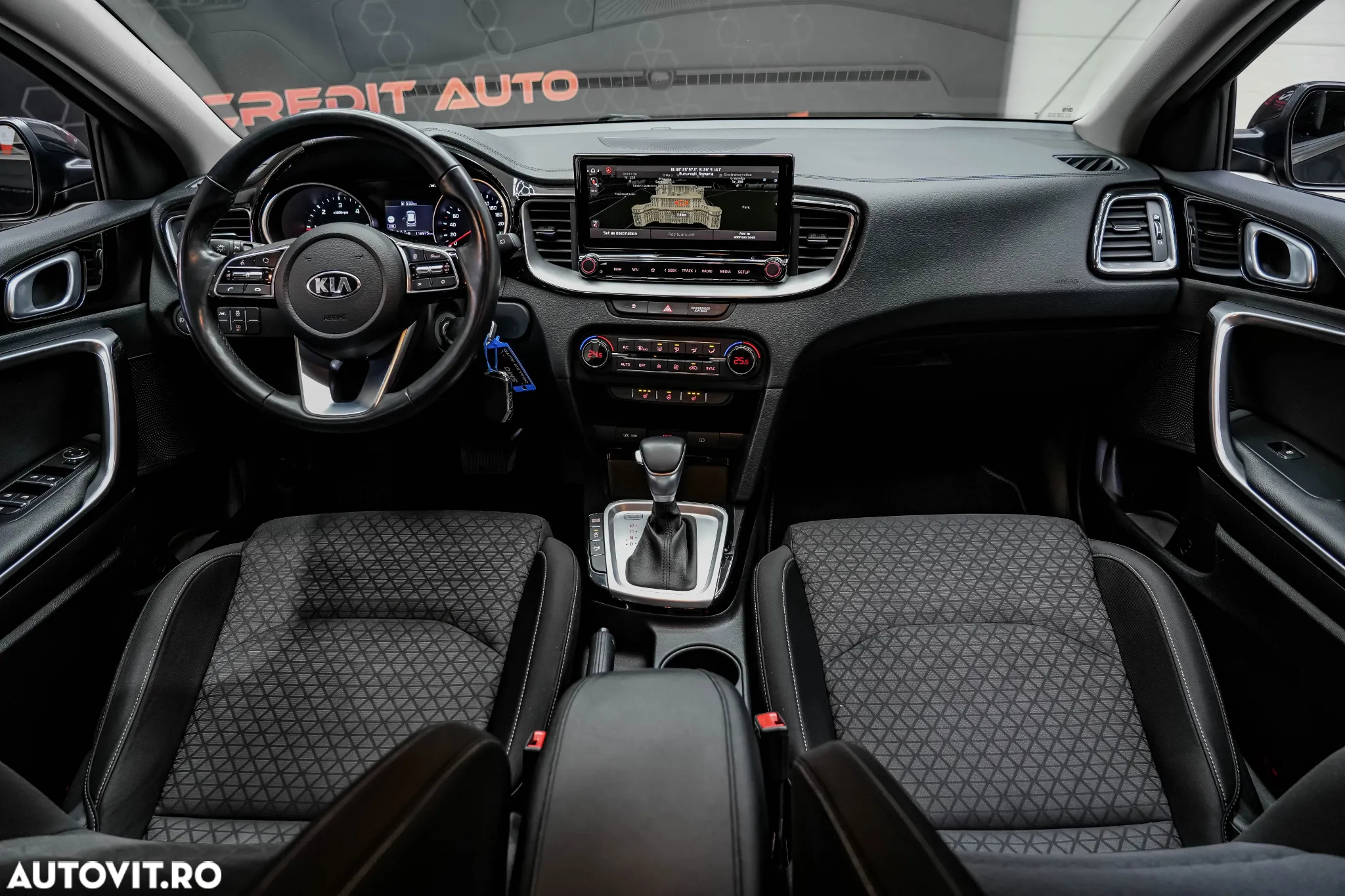 Kia Ceed 1.6 CRDi Eco-Dynamics+ (48V Mild-Hybrid) DCT7 Spirit - 3