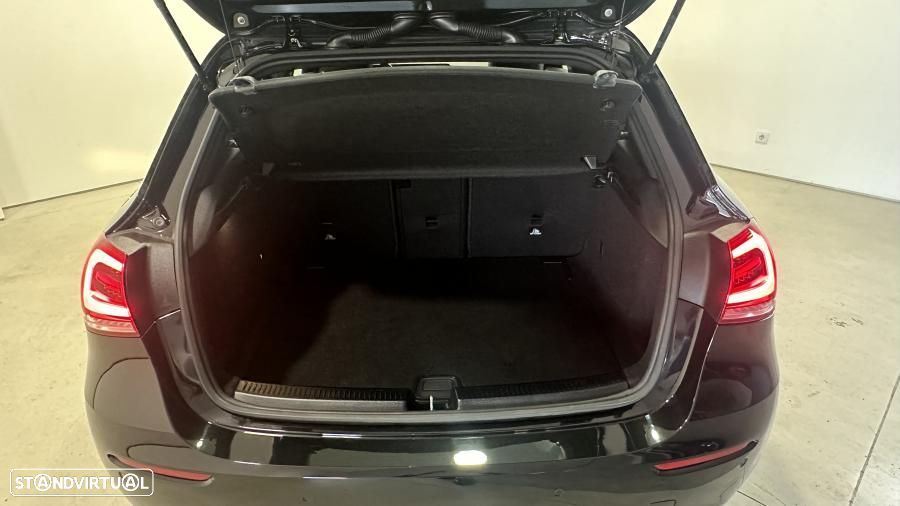 Mercedes-Benz A 180 d Progressive Aut. - 11