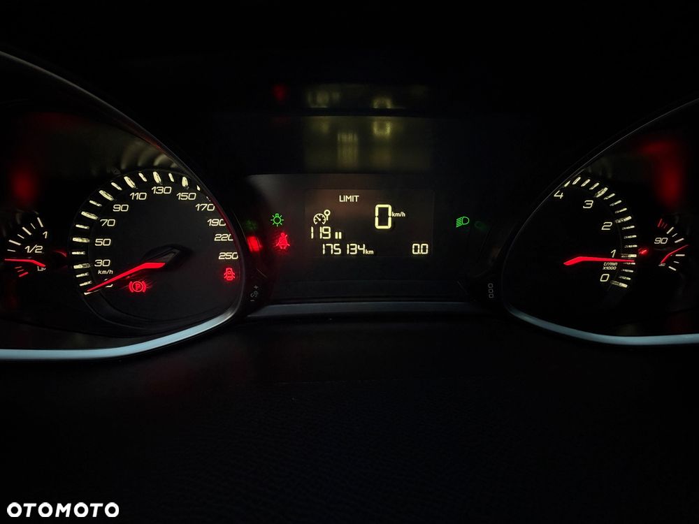 Peugeot 308 110 e-THP Stop & Start Active - 20