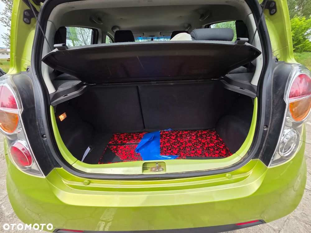 Chevrolet Spark 1.0 LS - 9