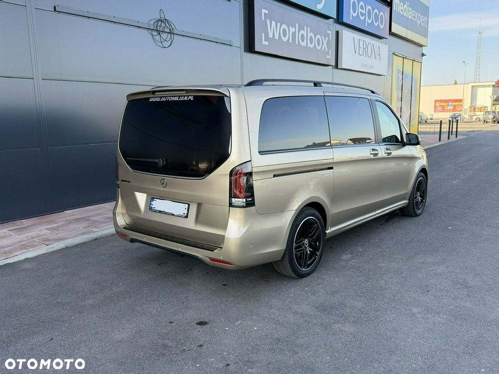 Mercedes-Benz Klasa V 300 d lang 4Matic 9G-TRONIC Exclusive - 3