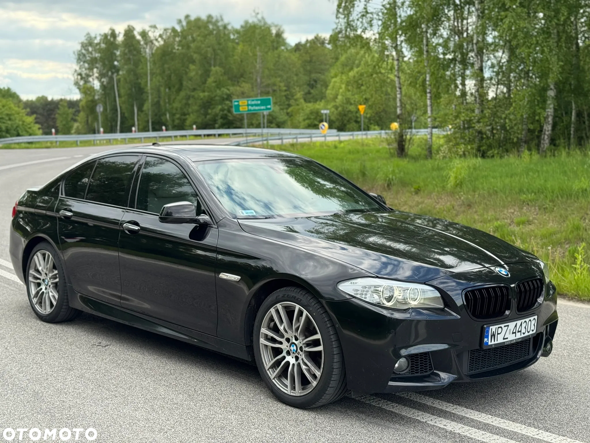 BMW Seria 5 528i xDrive - 6