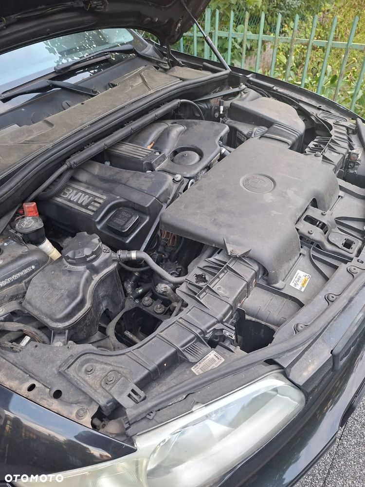 BMW Seria 1 120i - 9