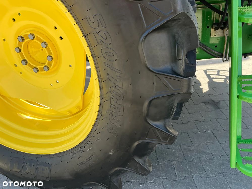 John Deere 6520 SE - 11