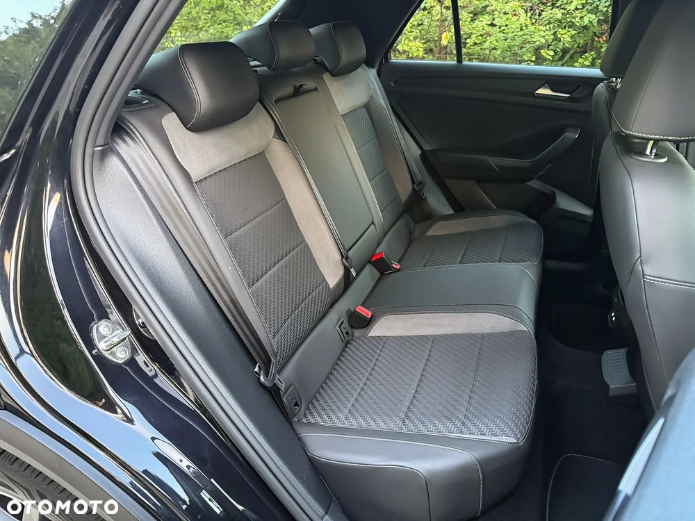 Volkswagen T-Roc 2.0 TDI SCR DSG R-Line - 40