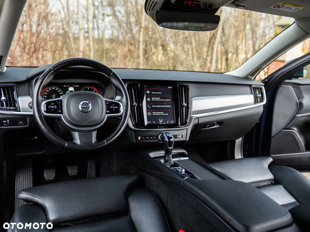 Volvo S90 D3 Momentum - 24