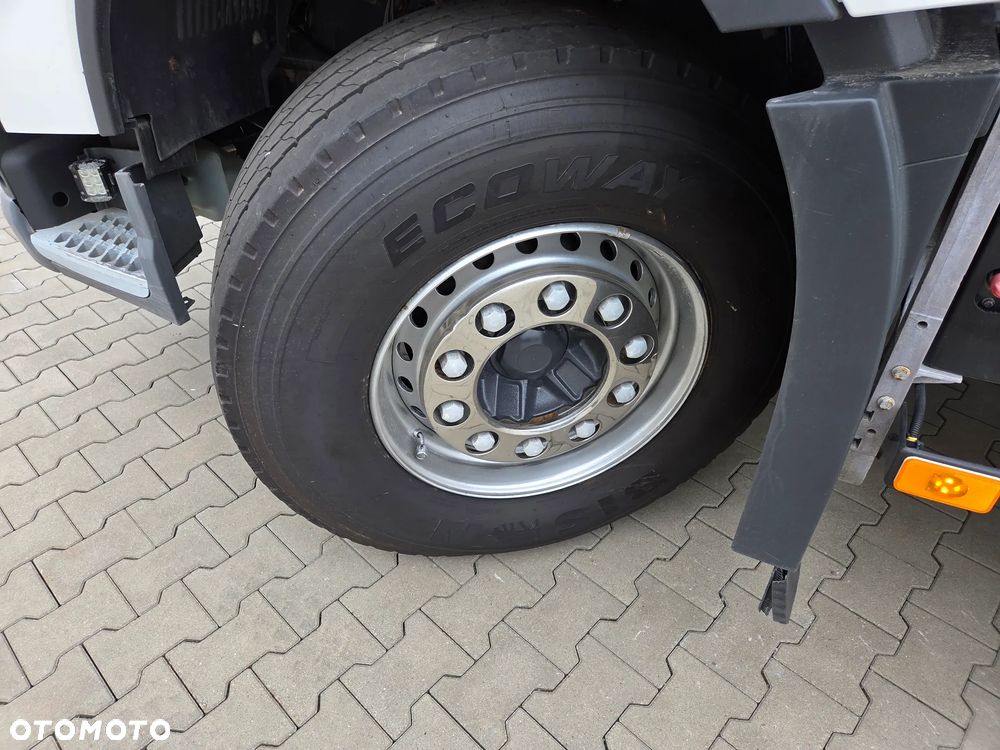 Volvo FH 460/ STARE TACHO/ HYDRAULIKA/ 4 PODUSZKI TYŁ/ LEKKA 7583kg Brutto - 4