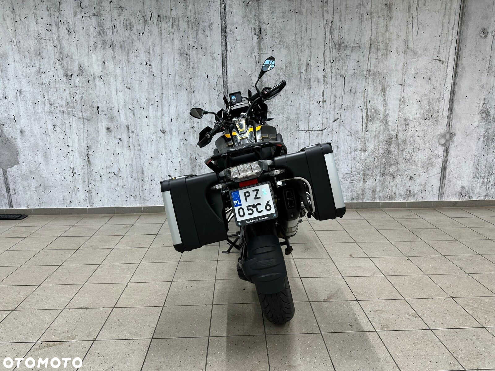 BMW R - 4