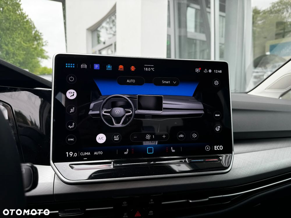 Volkswagen Golf 1.5 TSI EHybrid PHEV 150kW Life Plus DSG - 25