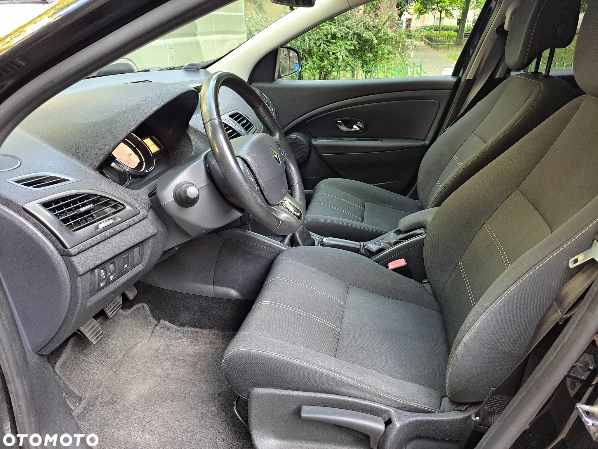 Renault Megane 1.5 dCi Zen - 4