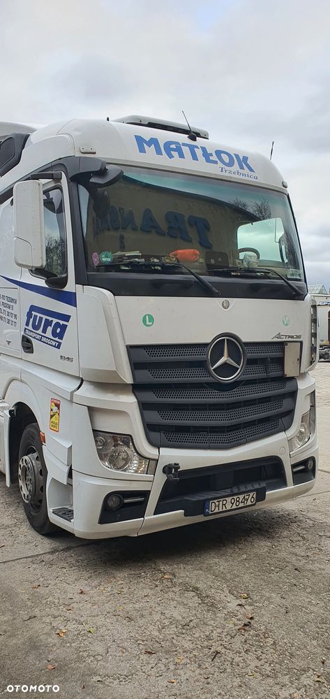 Mercedes-Benz ACTROS - 1