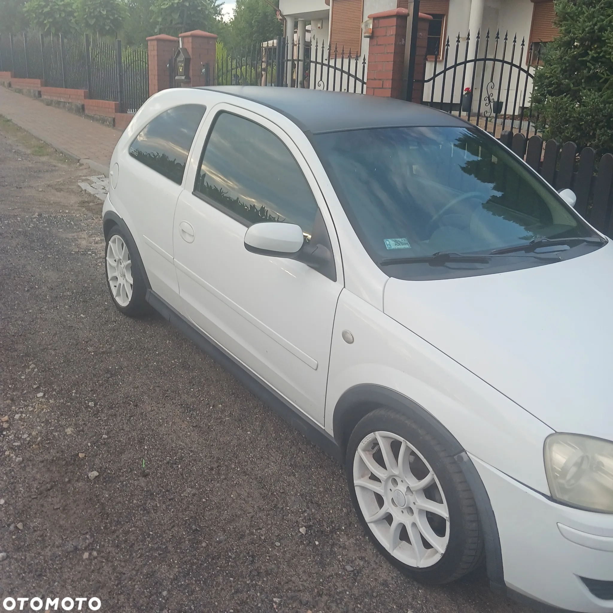 Opel Corsa 1.2 16V Cosmo EasyTronic - 3