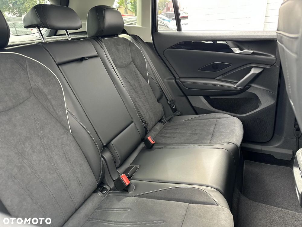 Volkswagen Tiguan 2.0 TDI Elegance DSG - 9