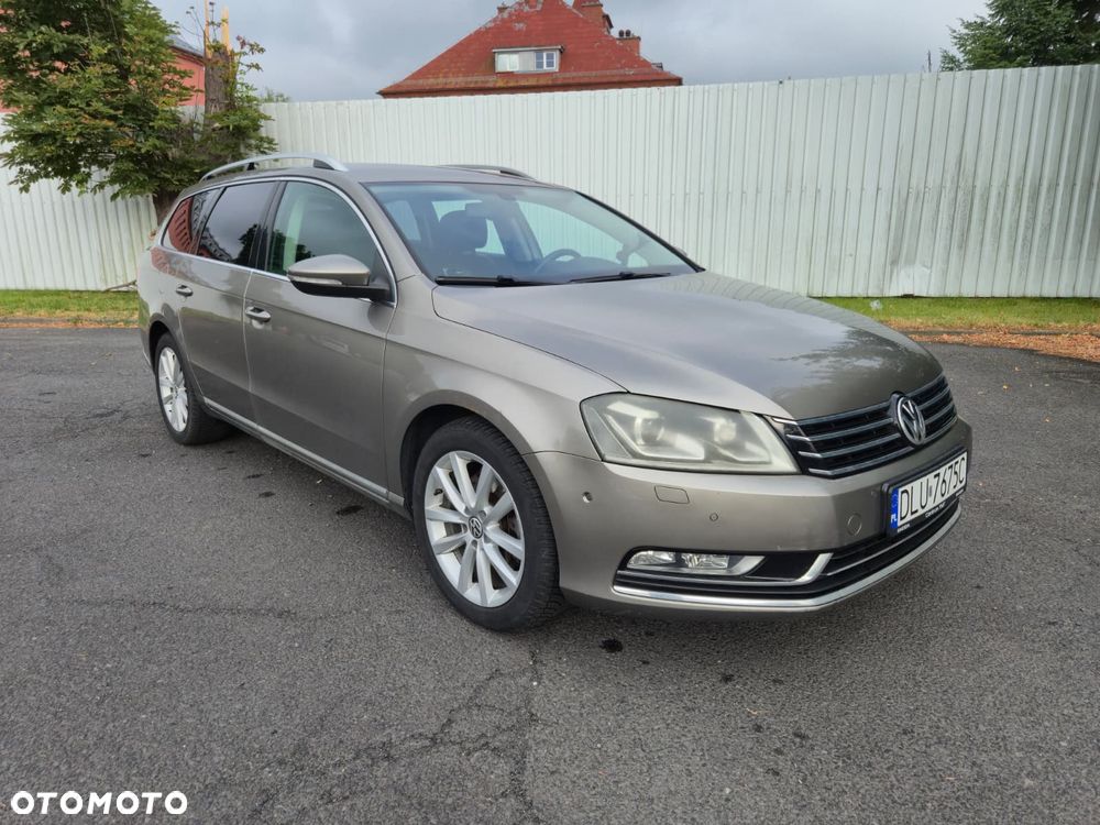 Volkswagen Passat 1.8 TSI Highline DSG - 23