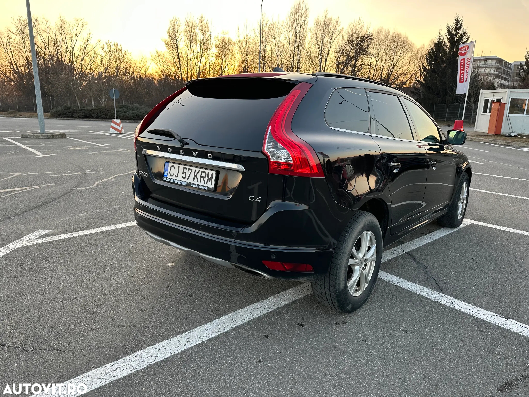 Volvo XC 60 D4 AWD Geartronic Momentum - 5