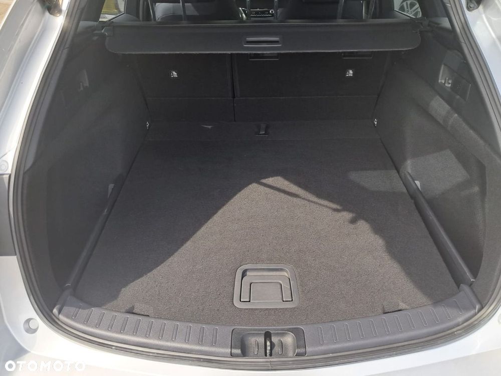 Toyota Corolla 1.8 Hybrid Comfort - 12