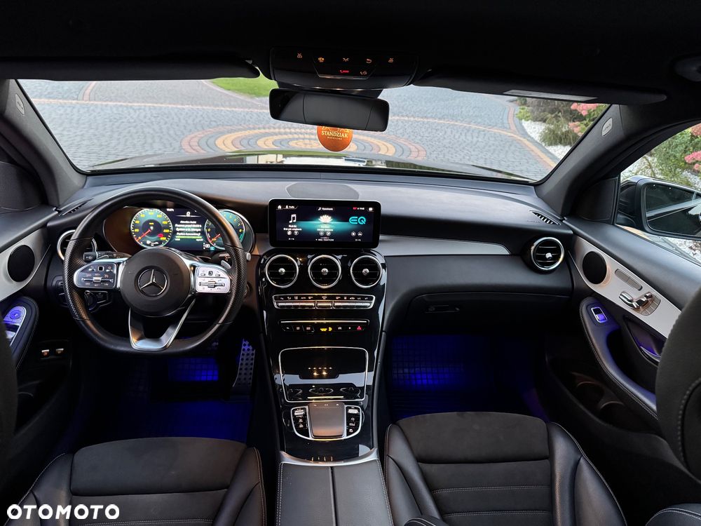 Mercedes-Benz GLC - 34