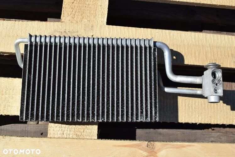 CHŁODNICA KLIMATYZACJI SKRAPLACZ MAN TGX TGS TGA - 1