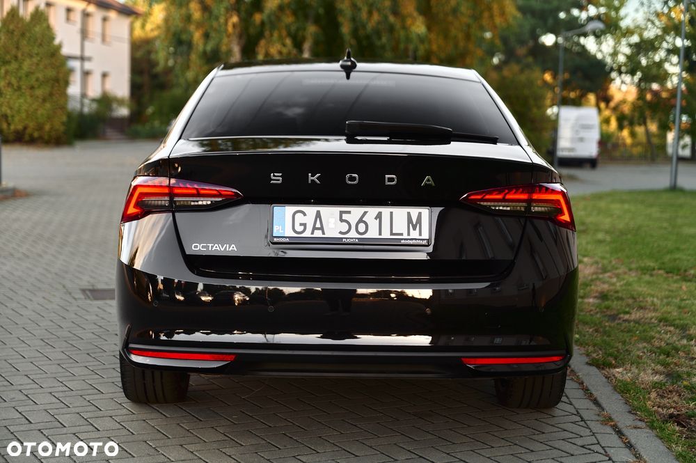 Skoda Octavia 2.0 TDI Selection - 17