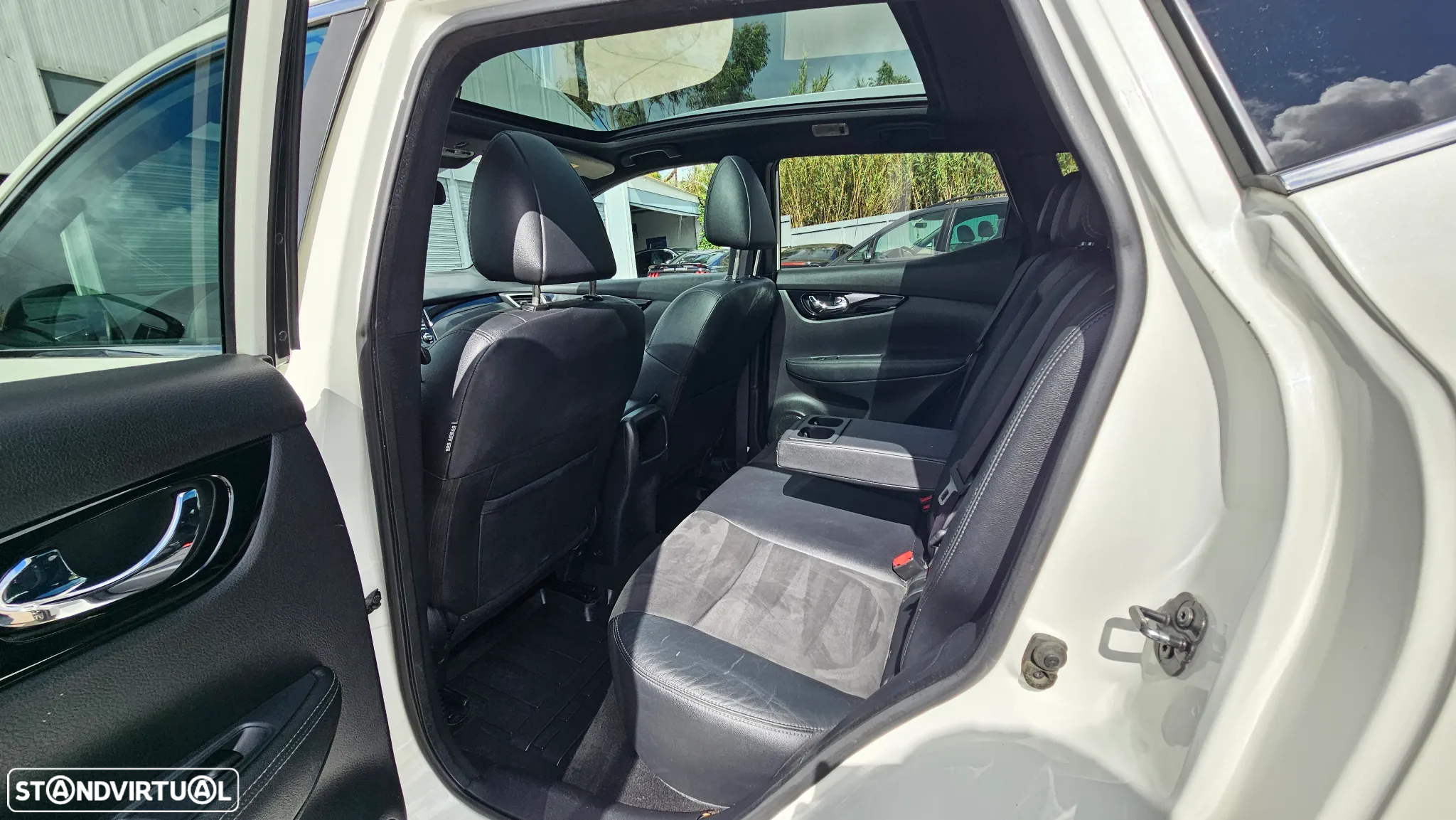Nissan Qashqai 1.5 dCi Tekna Premium - 26