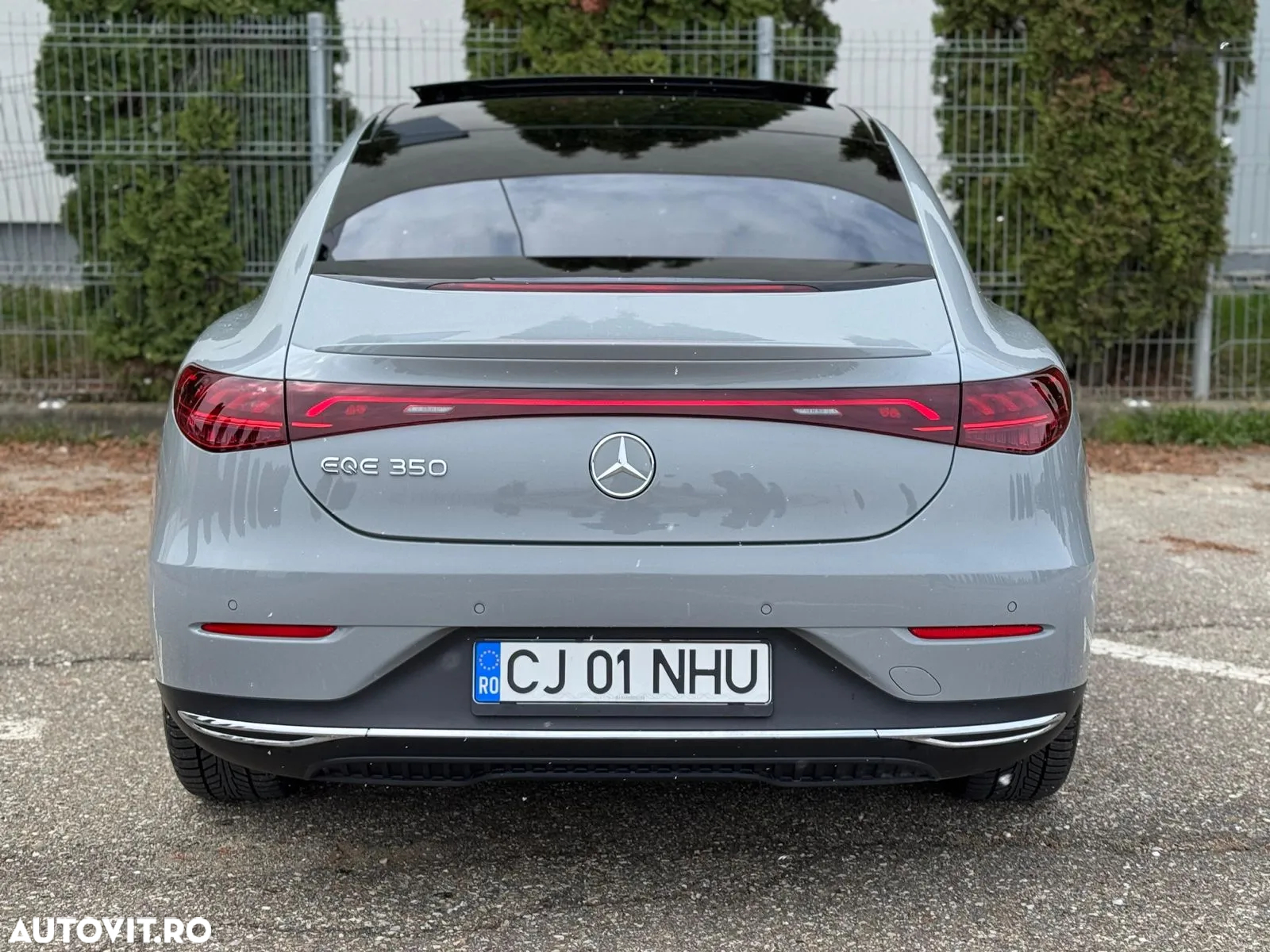 Mercedes-Benz EQE 350+ - 11