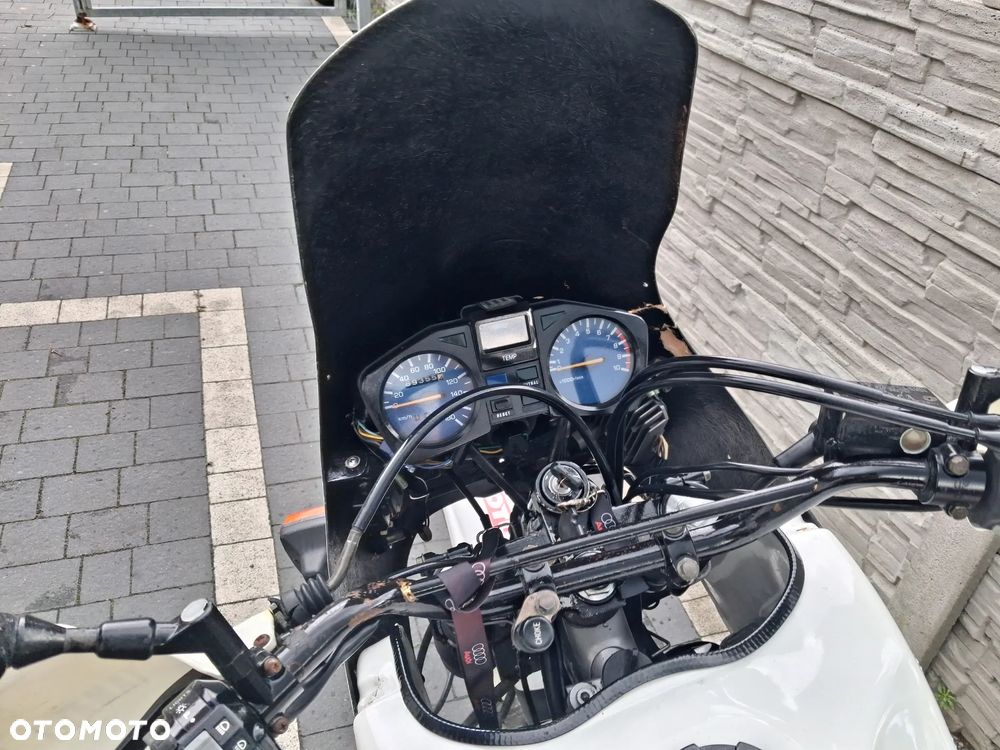 Yamaha XTZ - 9